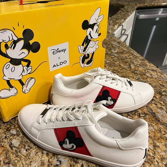 NEW ALDO DISNEY/MICKEY MOUSE TENNIS SHOES 2019 First of edition. - Picture 2 of 8